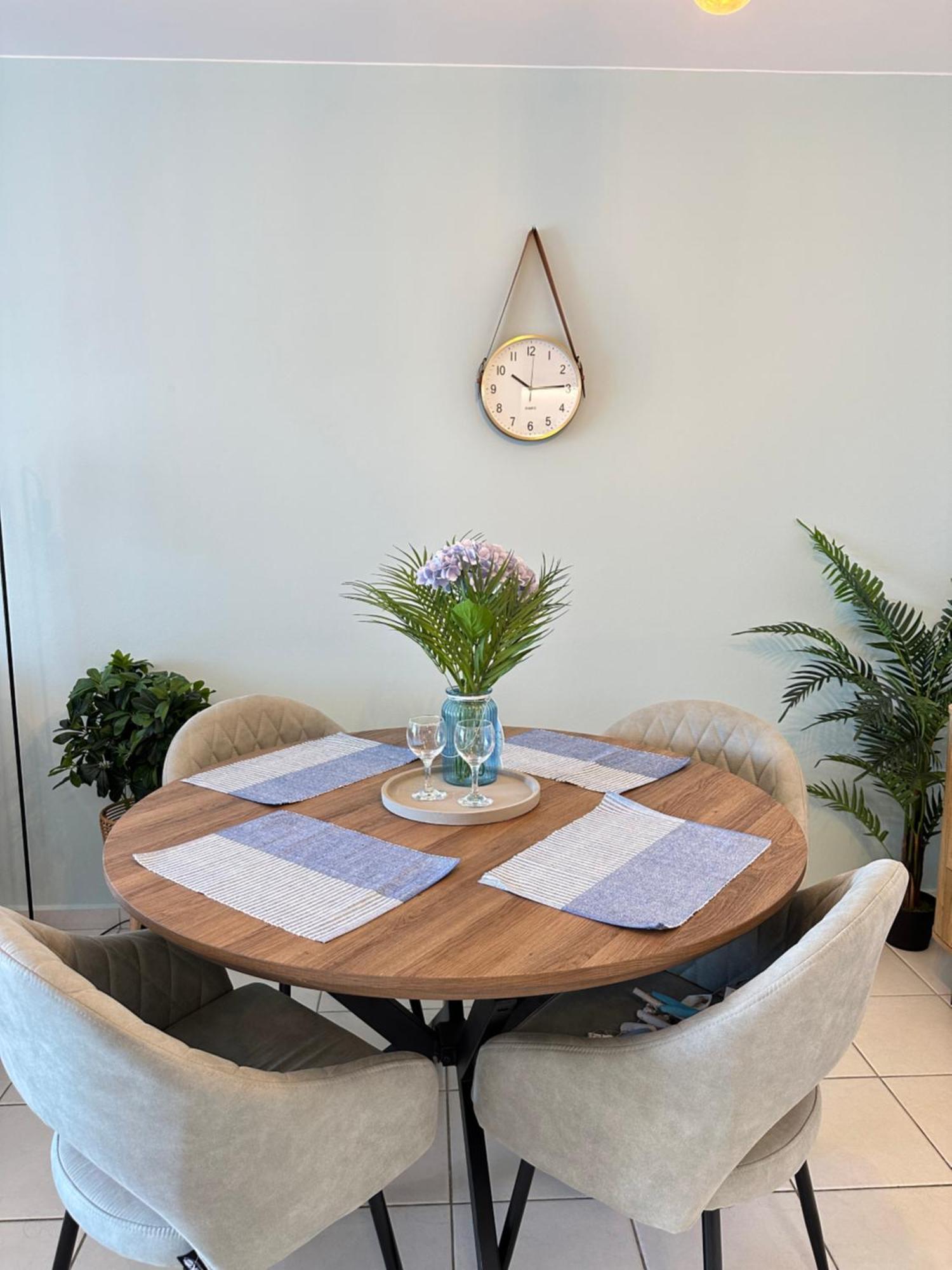 H&o Golden Sun Apartament